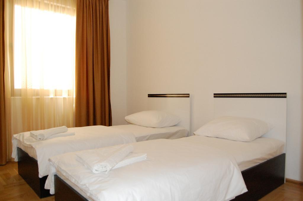Apartments First Line Petrovac Quarto foto